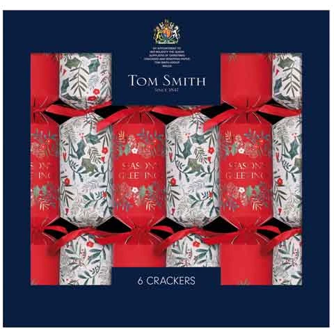 6 Christmas Crackers Tom Smith